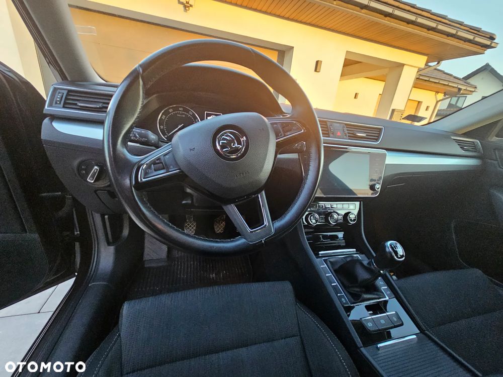 Skoda Superb 1.8 TSI Ambition - 6