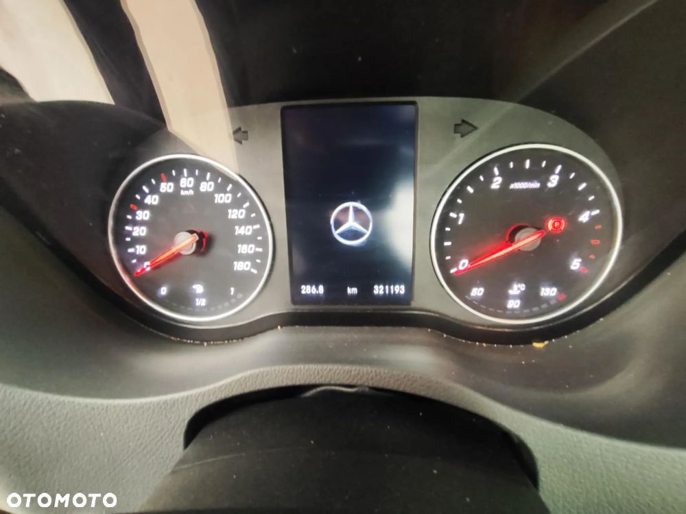 Mercedes-Benz SPRINTER BFZ V6 - 8