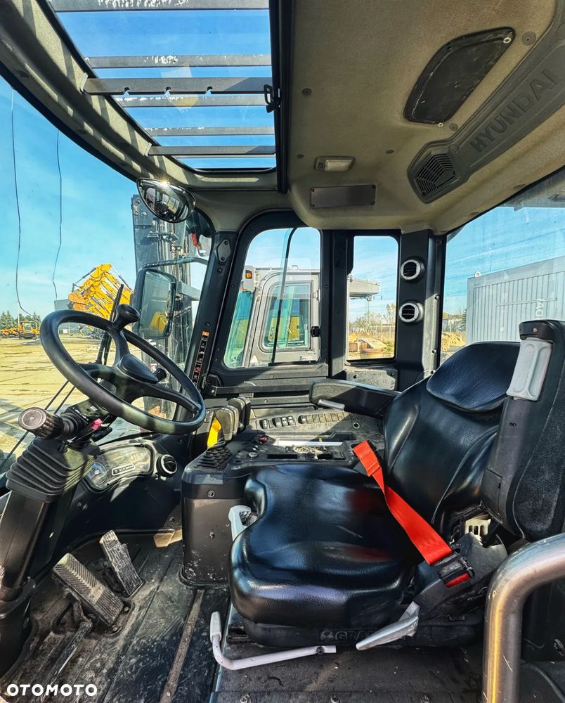 Hyundai 80D-9 - 6