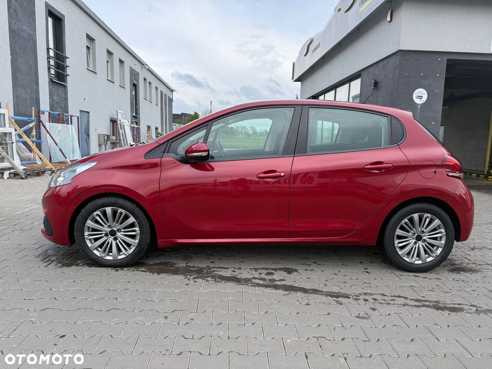 Peugeot 208 Blue-HDi 100 Stop&Start Style - 2