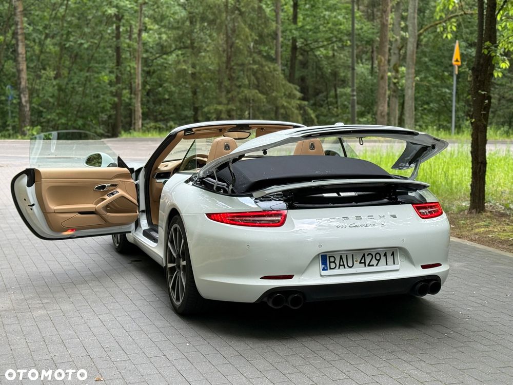 Porsche 911 Carrera S - 21