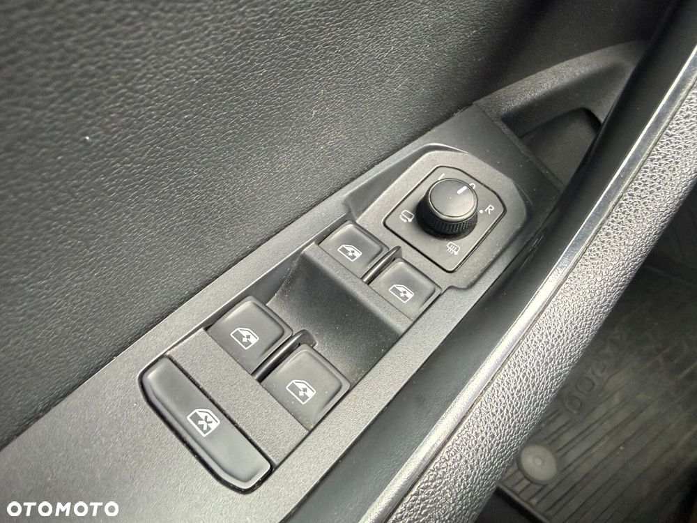 Skoda Karoq 2.0 TDI SCR 4x2 Ambition - 19