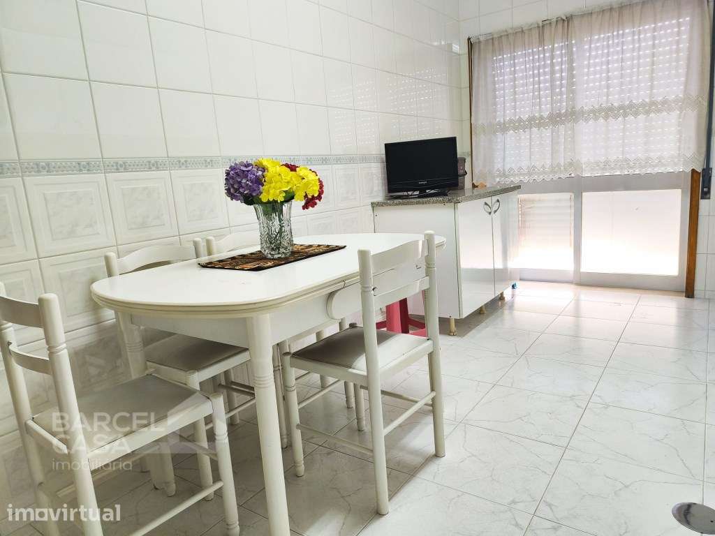 Apartamento T2 para arrendar em Arcozelo - Barcelos - Grande imagem: 4/23