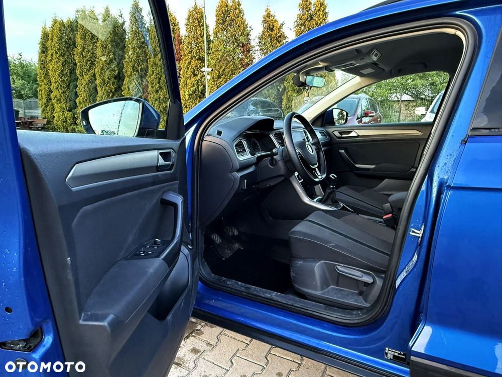 Volkswagen T-Roc - 9