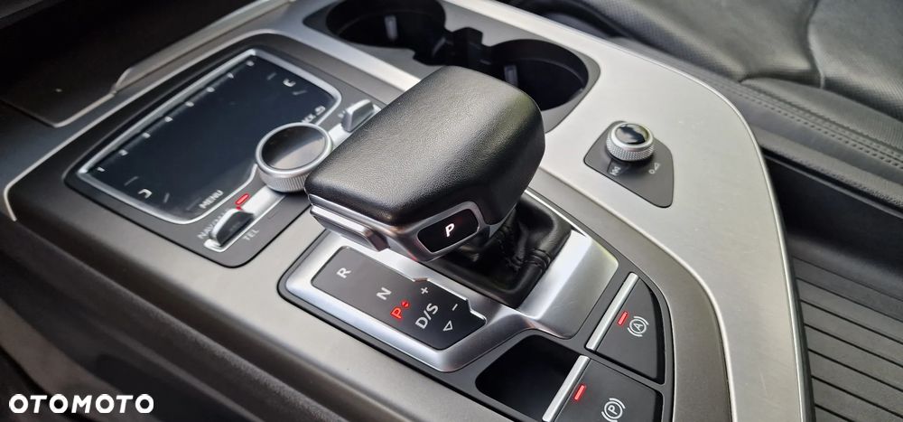 Audi Q7 3.0 TDI Quattro Tiptr - 18