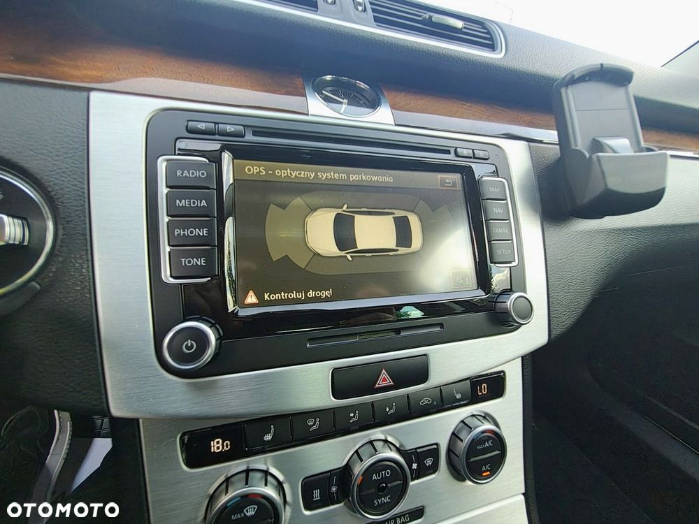 Volkswagen Passat 2.0 TDI DPF Highline DSG - 38