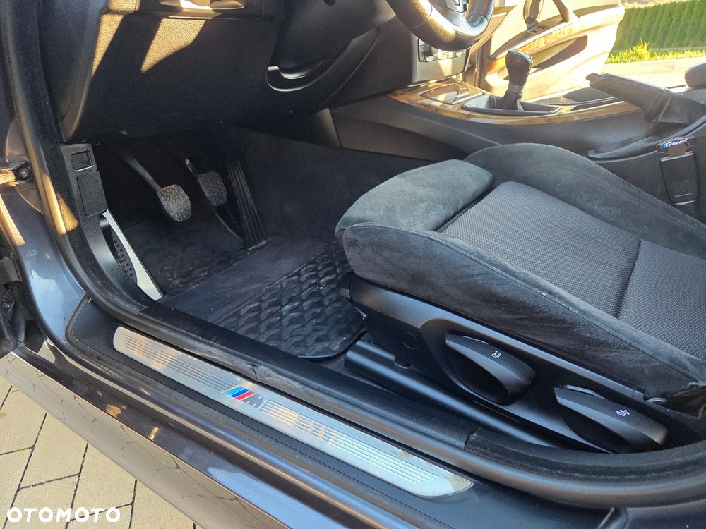 BMW Seria 3 325i - 15