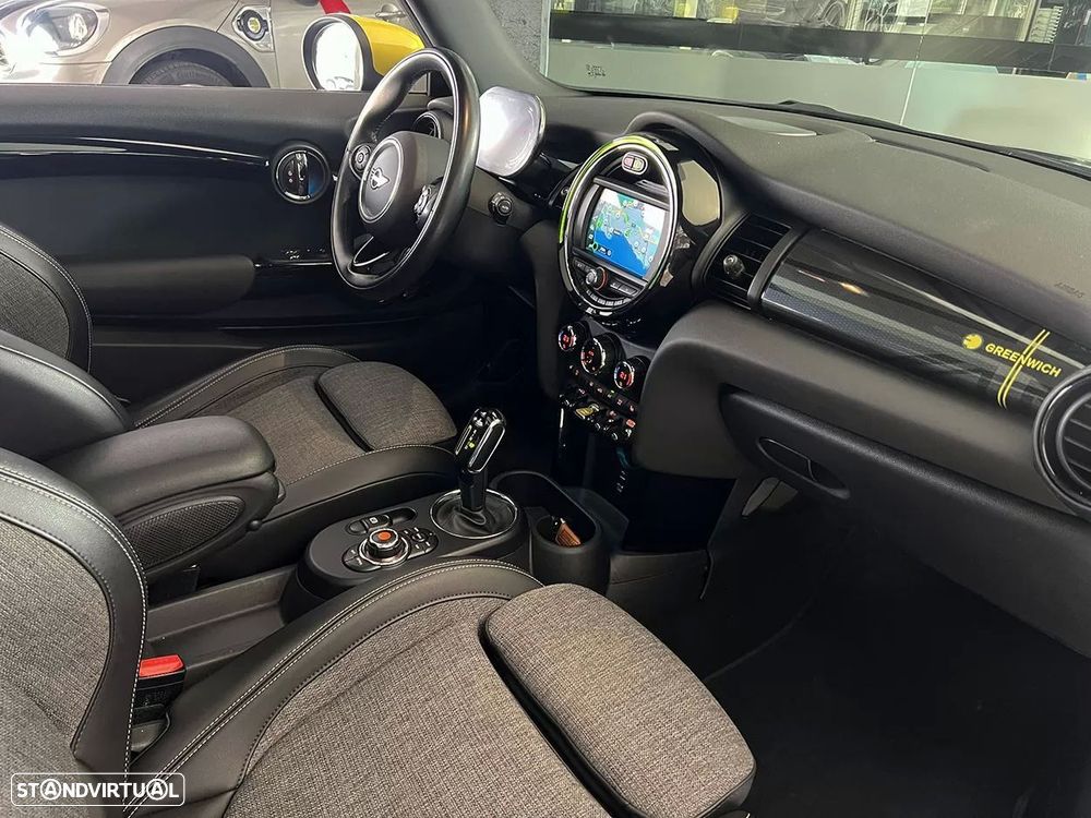 MINI 3 Portas Cooper SE Resolute Edition - 21