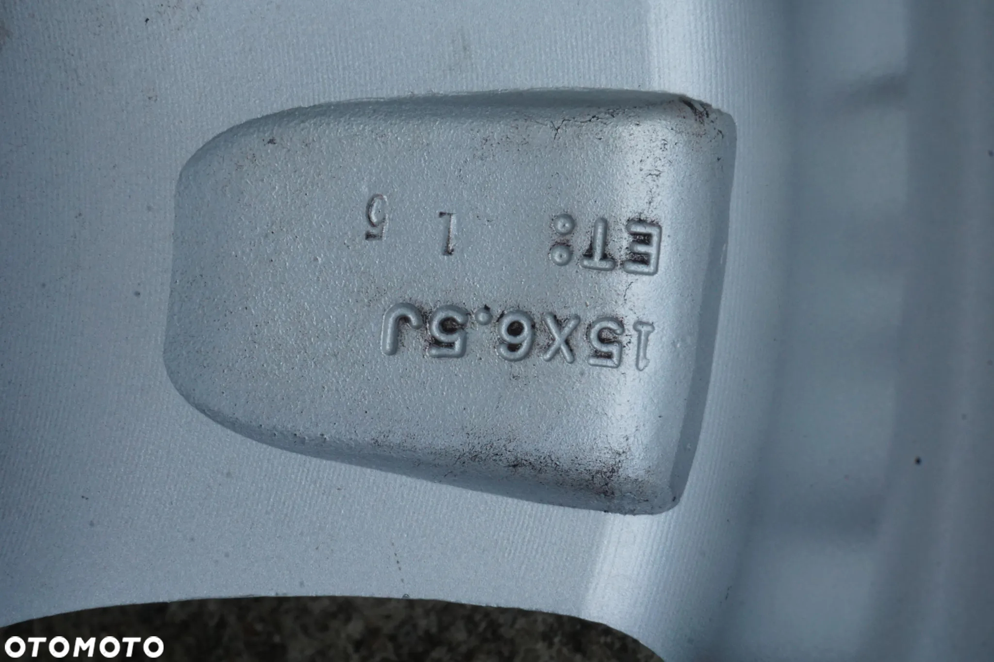 koła 4x108 15 6,5J Continental 185/55 15 - 10
