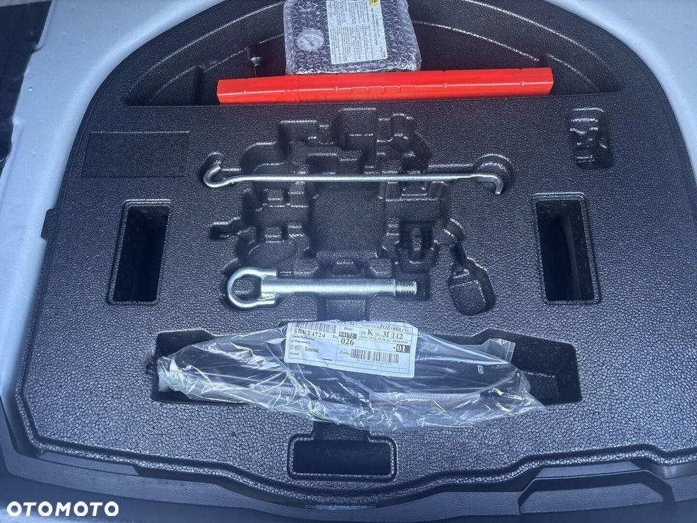Toyota Corolla 1.5 Comfort MS - 16