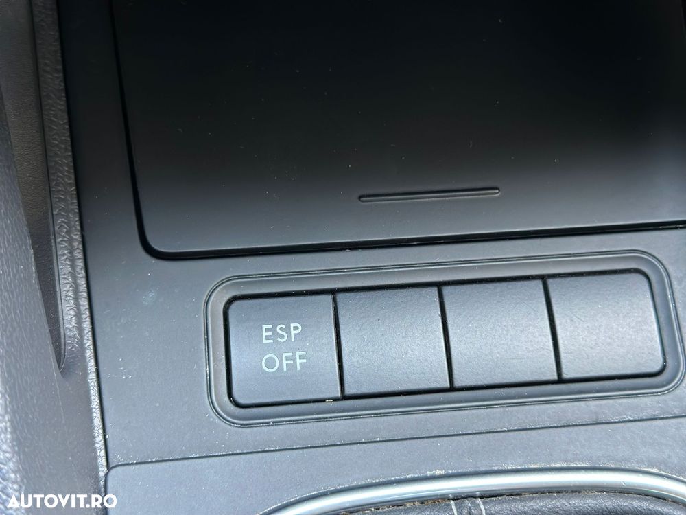 Volkswagen Golf 1.6 United - 14