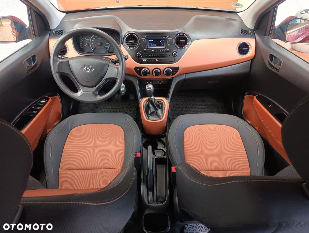 Hyundai i10 1.0 Premium - 17