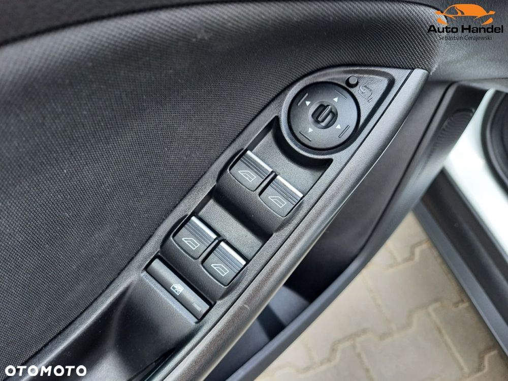 Ford Focus - 41