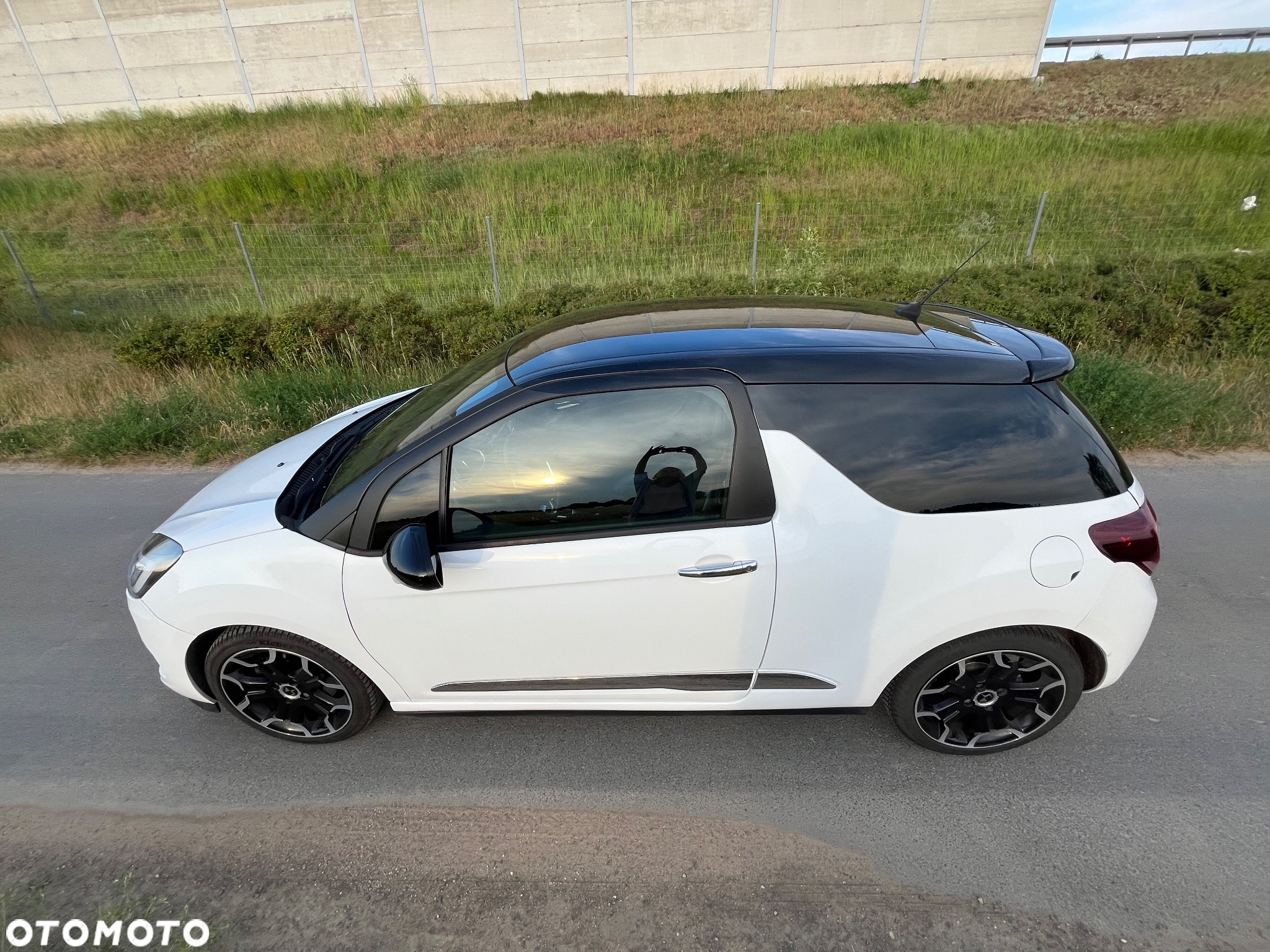 Citroën DS3 THP 165 Start & Stop SportChic - 12
