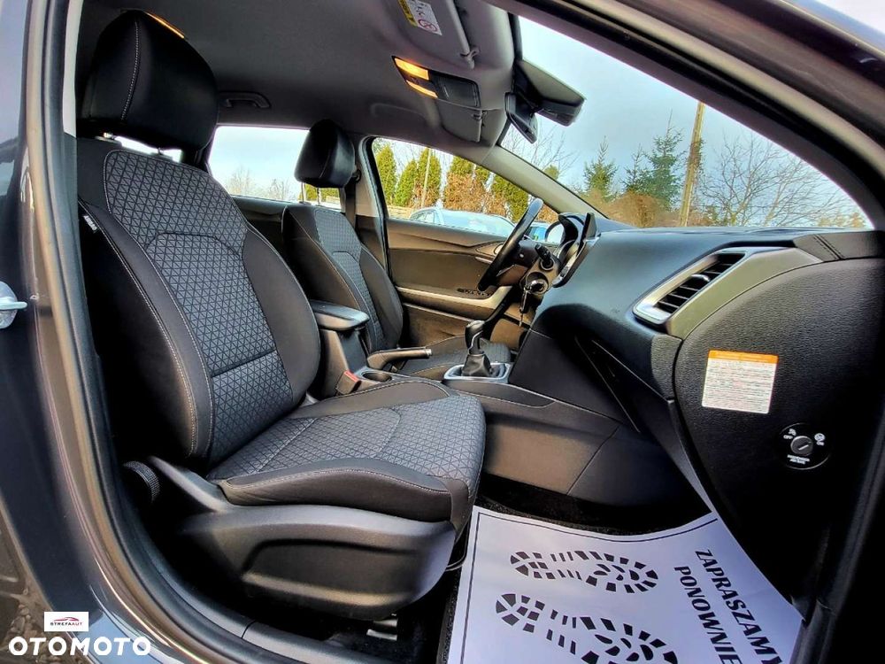 Kia Ceed - 25