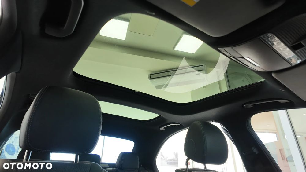 Mercedes-Benz Klasa E - 31