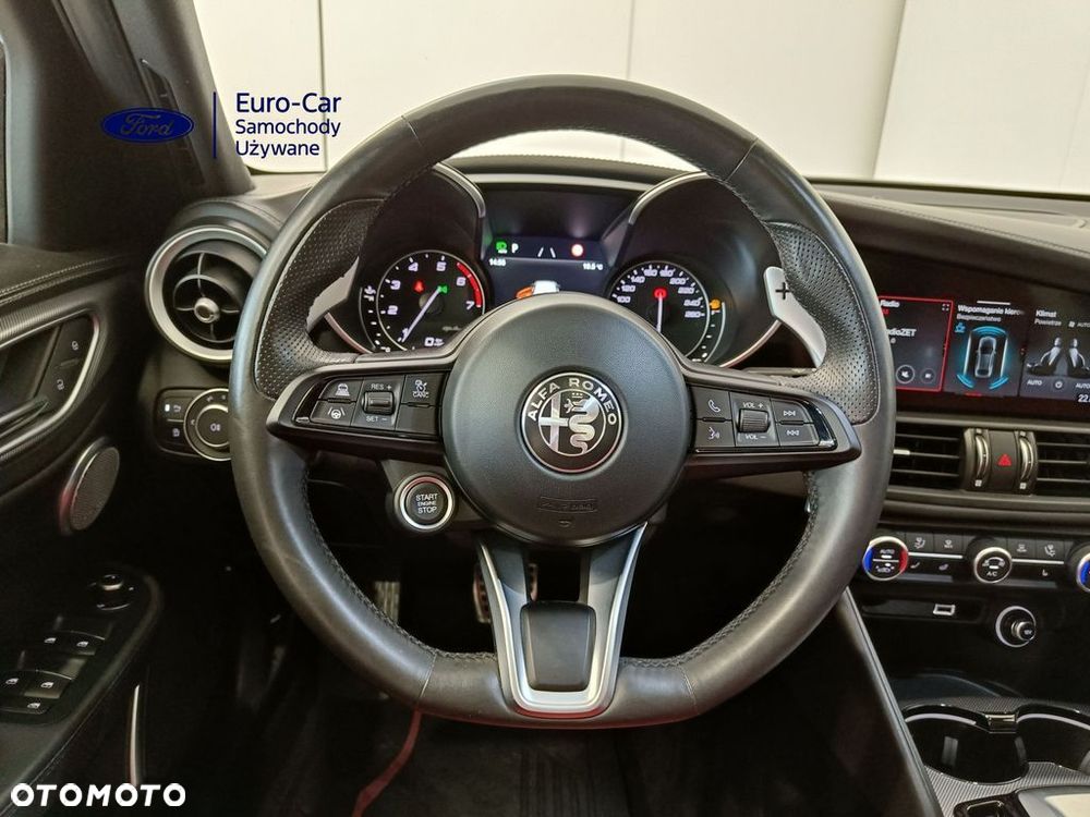 Alfa Romeo Giulia 2.0 Turbo Veloce Q4 - 17
