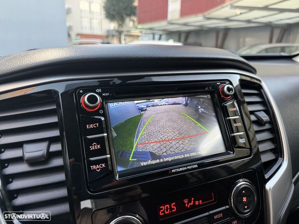 Mitsubishi L200 2.3 DI-D Strakar Space Cab Intense 4WD - 36