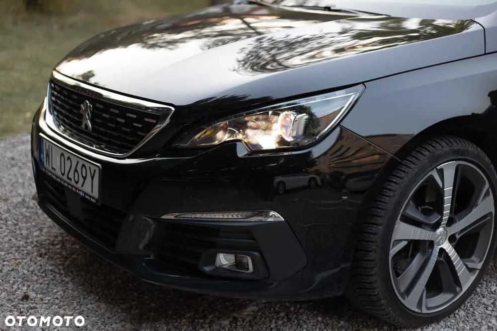 Peugeot 308 BlueHDi FAP 180 EAT8 Stop & Start GT - 30