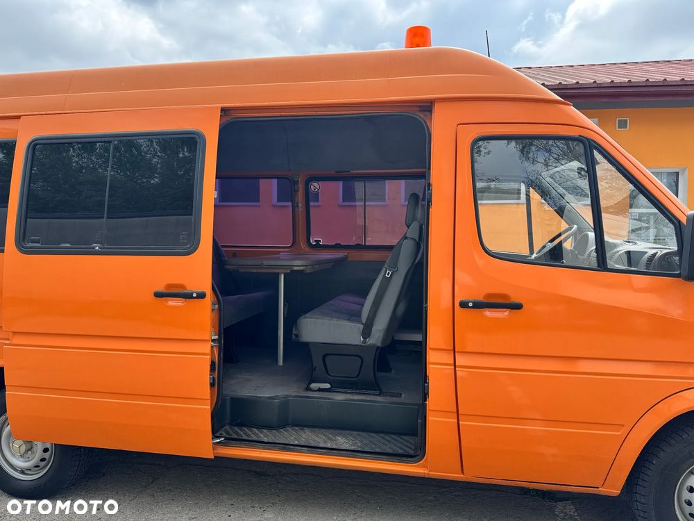 Mercedes-Benz Sprinter - 7