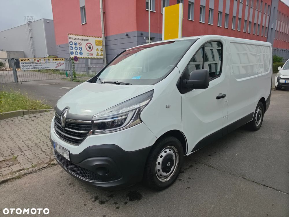 Renault Trafic - 13