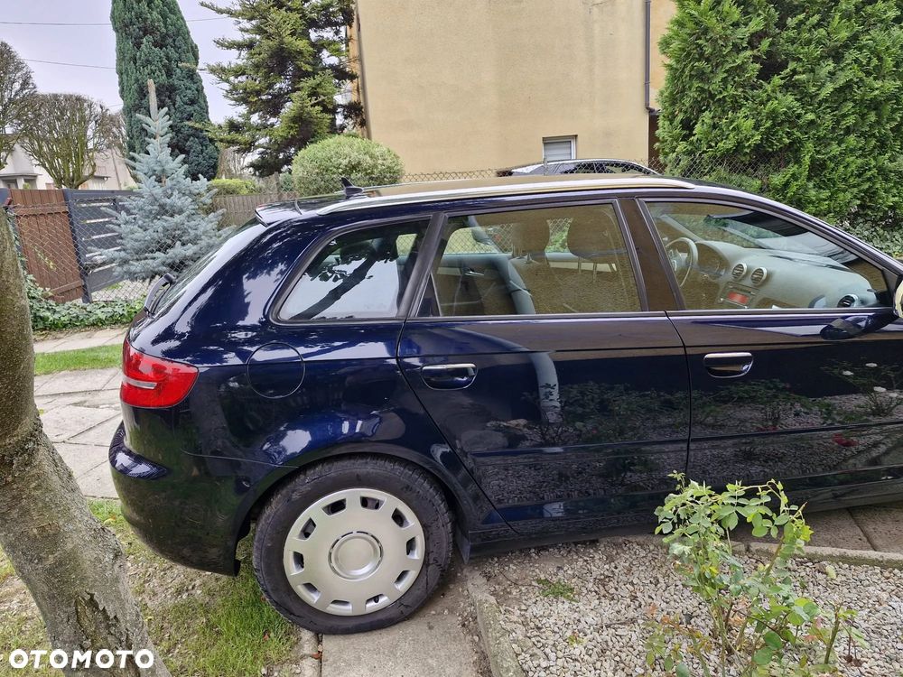 Audi A3 Sportback 2010 photo 4