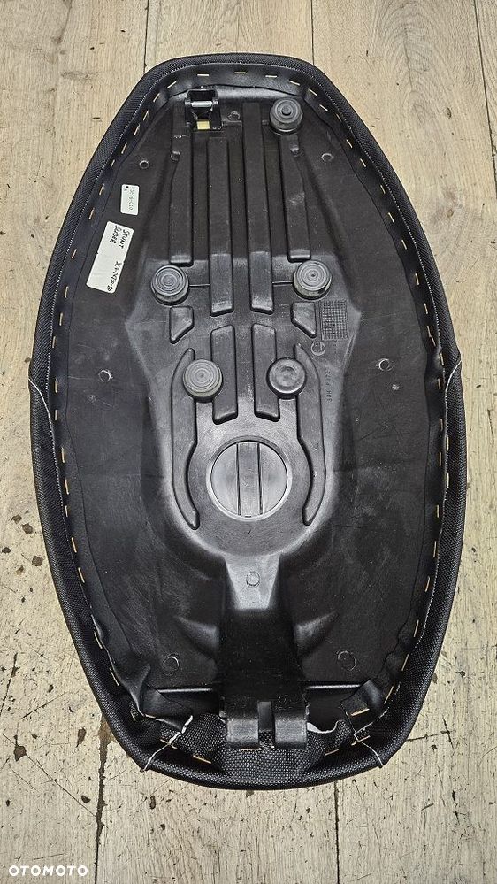 Siedzenie kanapa do skutera Yamaha Slider / MBK Stunt 50  5JH-F4730 - 6