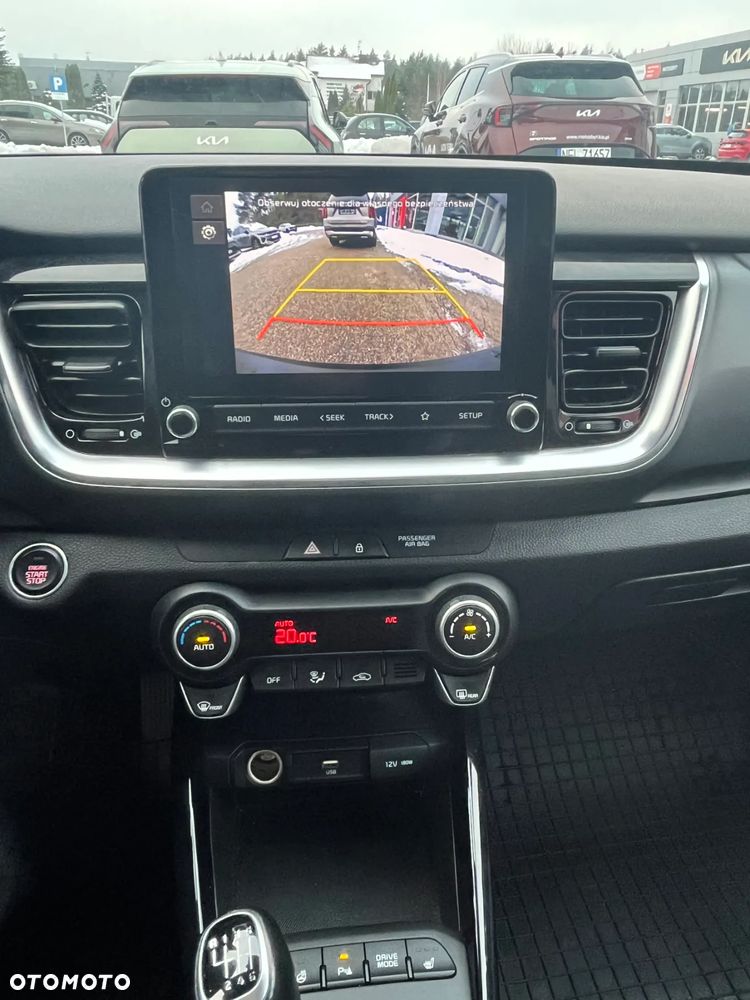 Kia Stonic 1.0 T-GDI L - 11