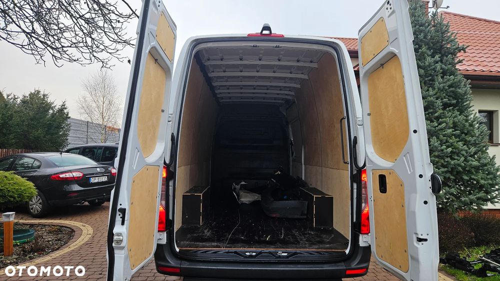 Mercedes-Benz sprinter - 13