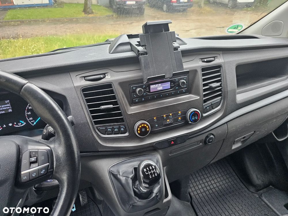 Ford TRANSIT CUSTOM - 10