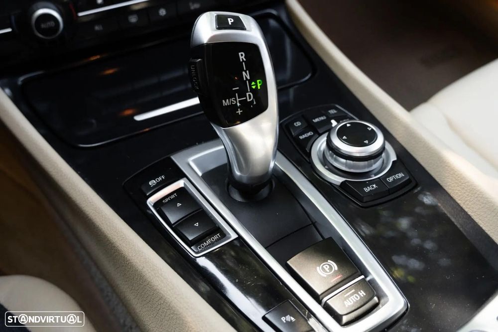 BMW 530 Gran Turismo d - 19