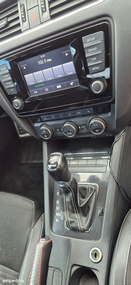 Skoda Octavia 2.0 TSI RS DSG - 8