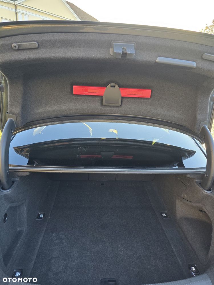 Audi A4 Limousine - 10