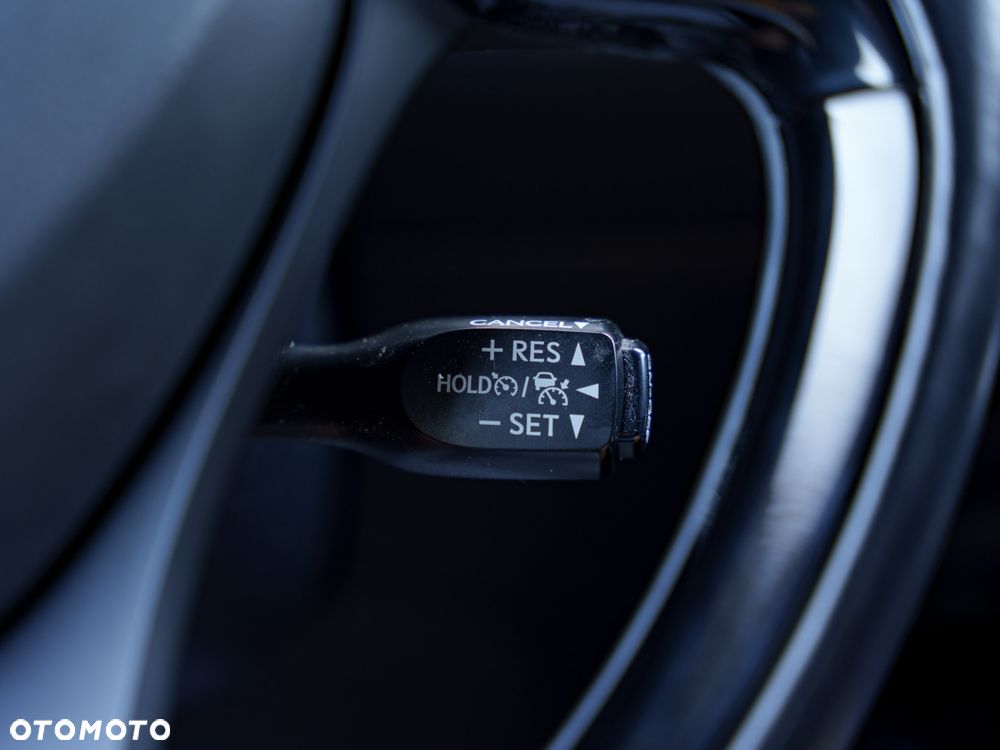 Toyota C-HR Business-Edition - 40