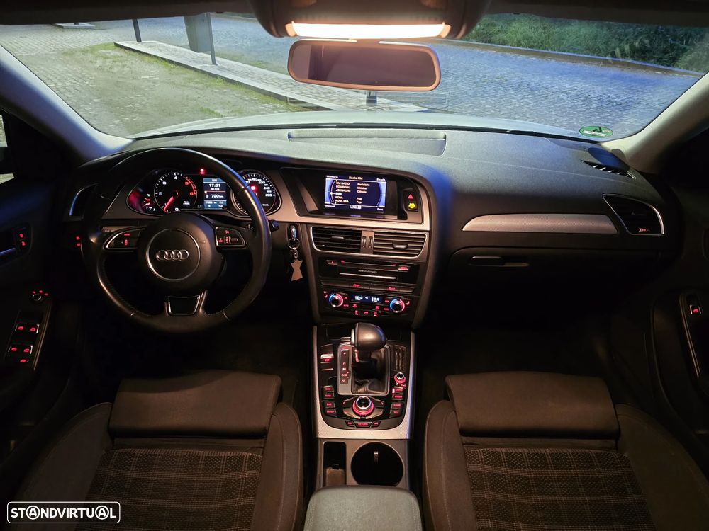 Audi A4 Avant 2.0 TDI DPF multitronic S line Sport Pack - 6