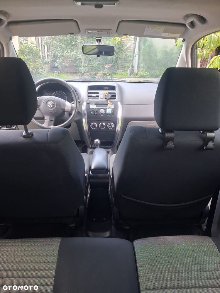 Suzuki SX4 1.6 GS / Premium 4WD - 6
