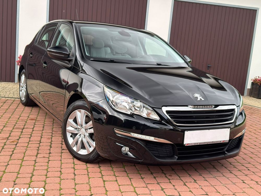 Peugeot 308 - 1