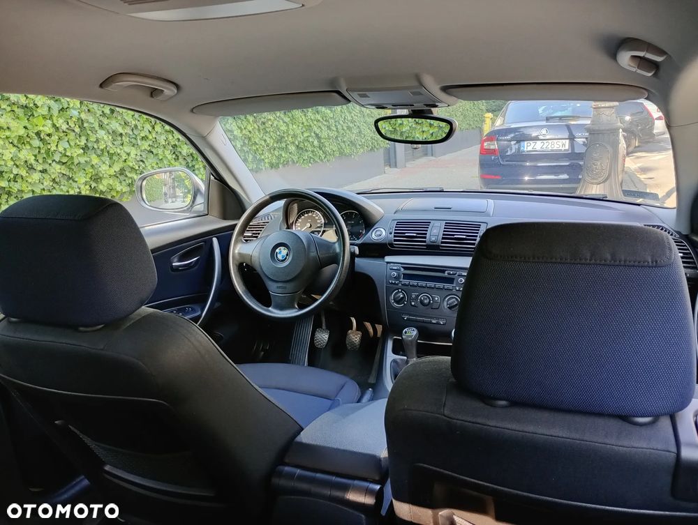 BMW Seria 1 - 38