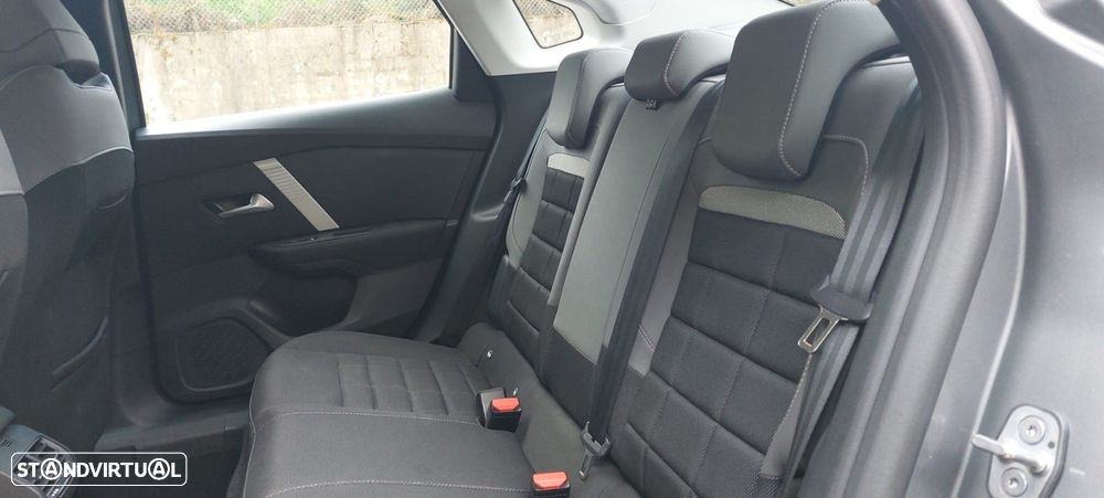 Citroën e-C4 X 156 Extended-Range PLUS - 10