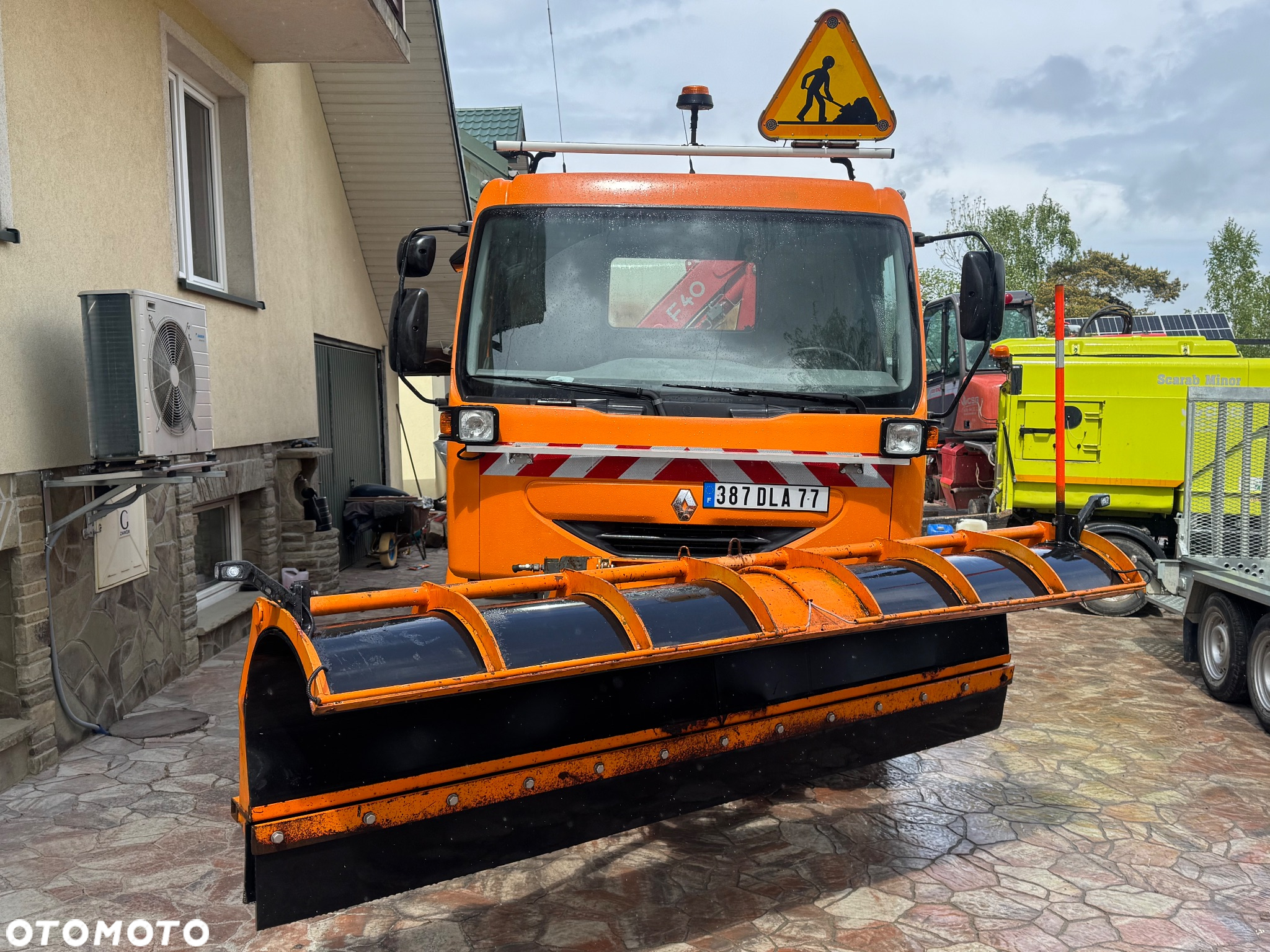 Renault Midlum 180dCi specjalny wywrotka z hds piaskarka pług kompletny zestaw do odśnieżania - 2