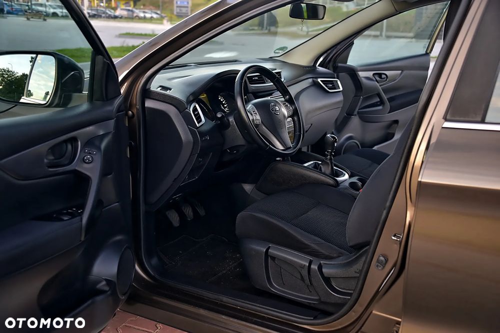 Nissan Qashqai 1.2 DIG-T Visia - 21