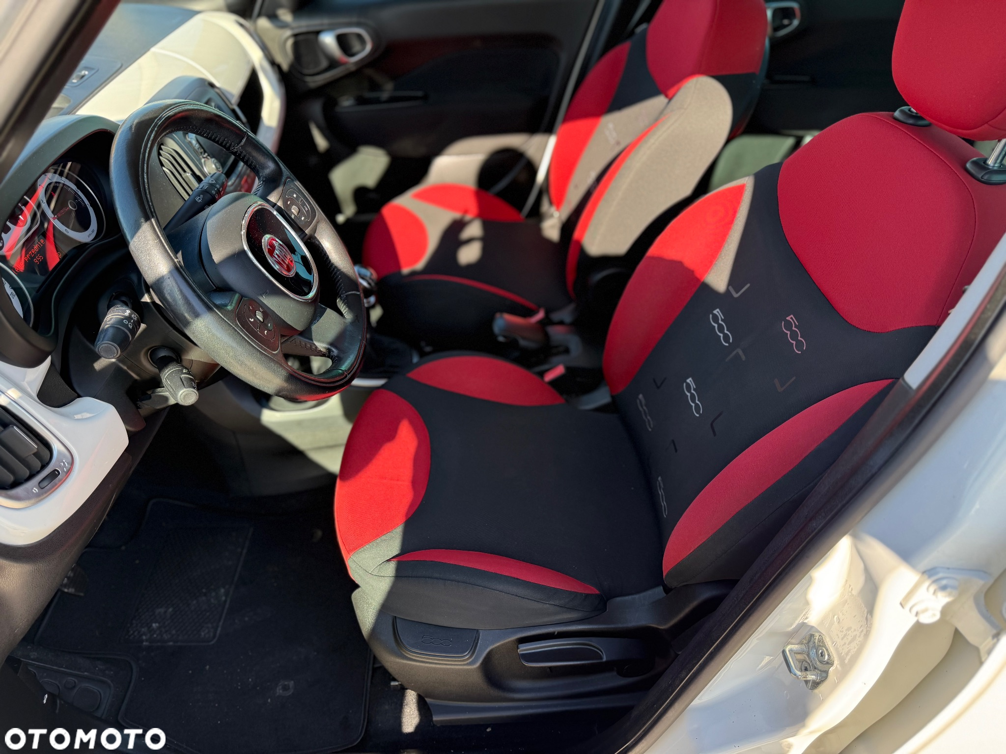 Fiat 500L 1.4 16V (RED) - 20