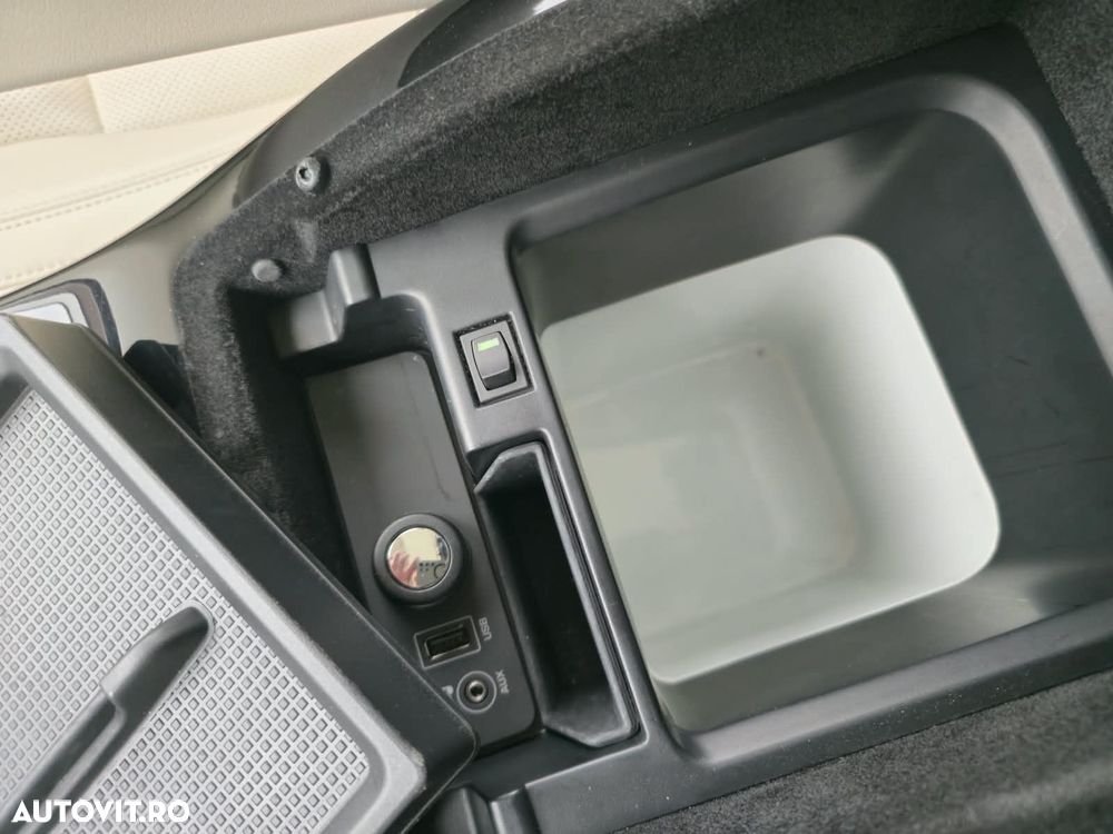 Land Rover Range Rover Vogue - 22