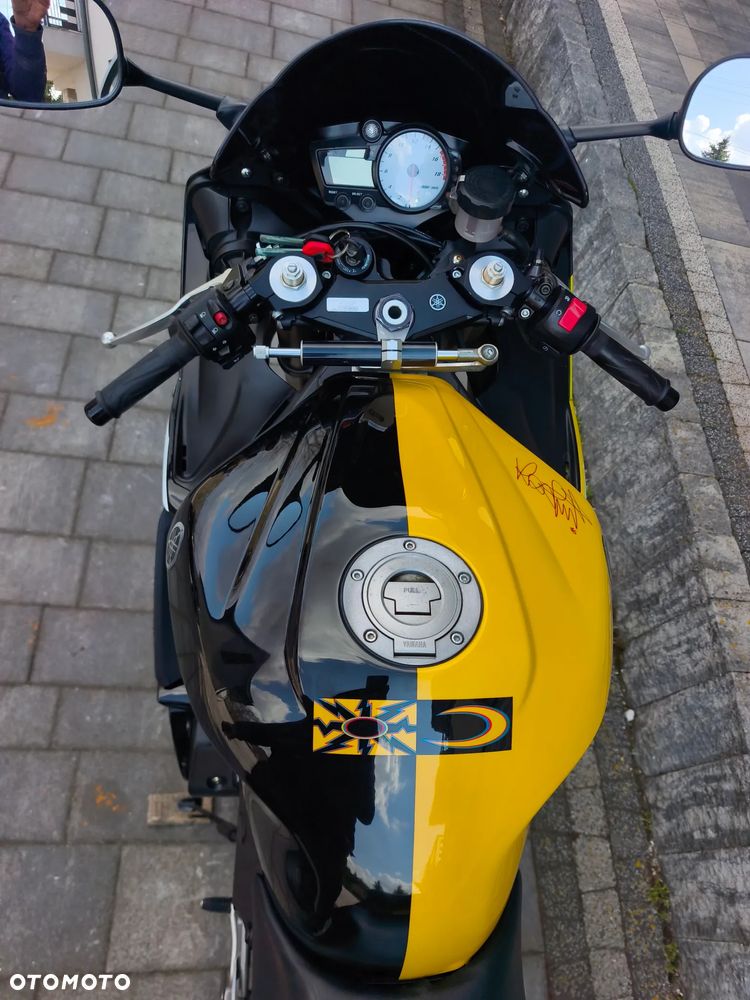 Yamaha R6 - 34