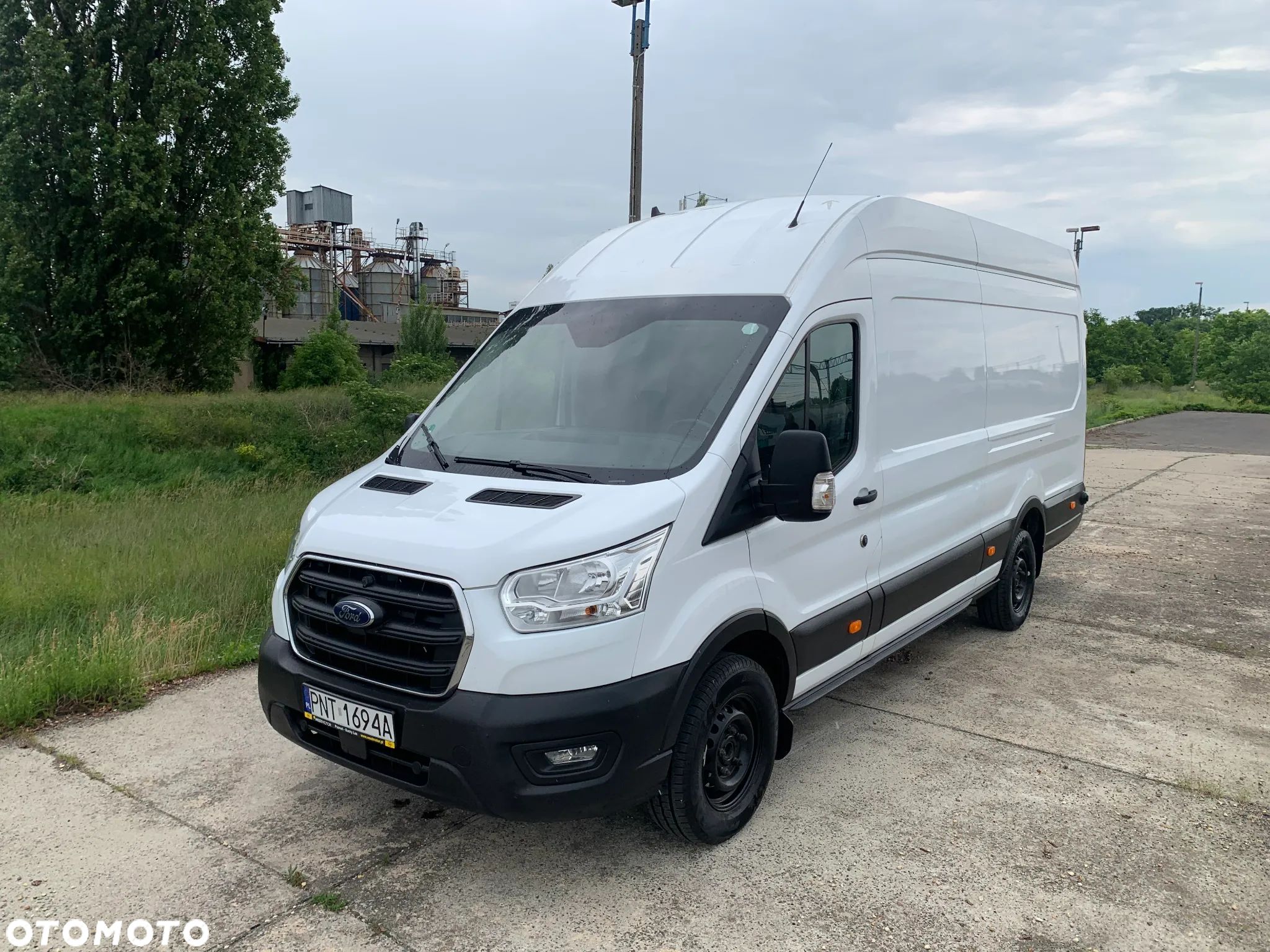 Ford Transit - 1