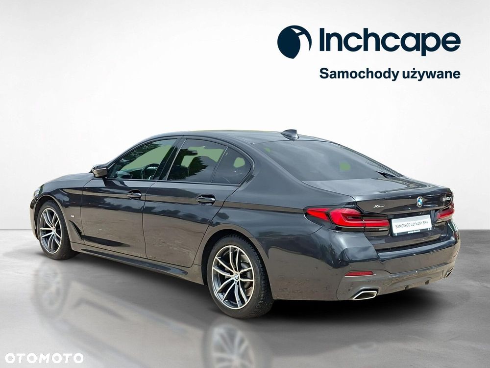 BMW Seria 5 520d xDrive MHEV M Sport sport - 4