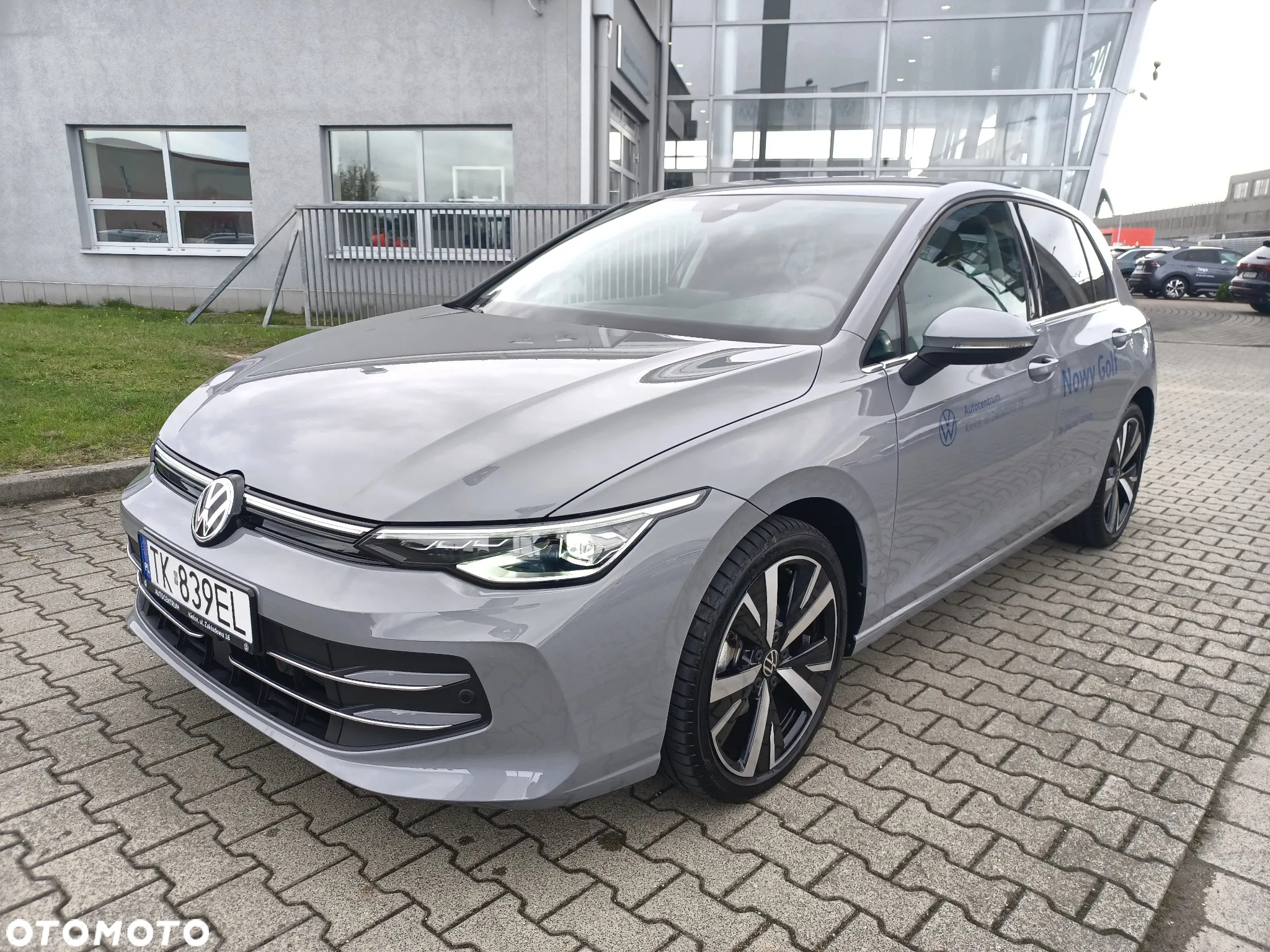 Volkswagen Golf - 3