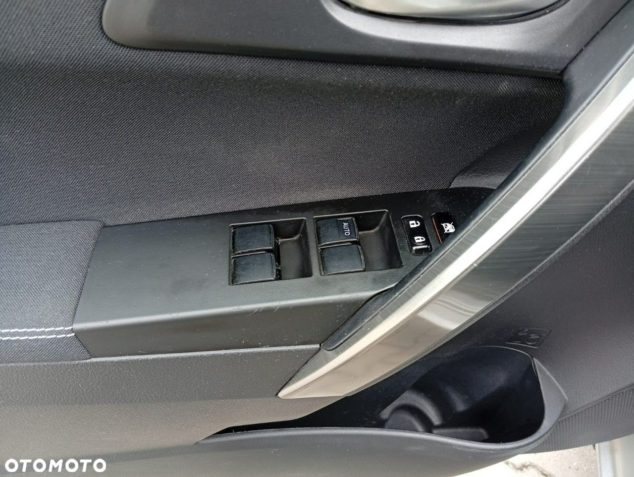 Toyota Auris - 15