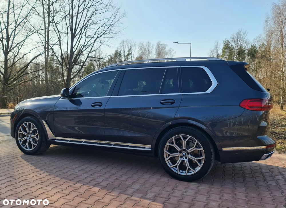 BMW X7 xDrive40i - 8