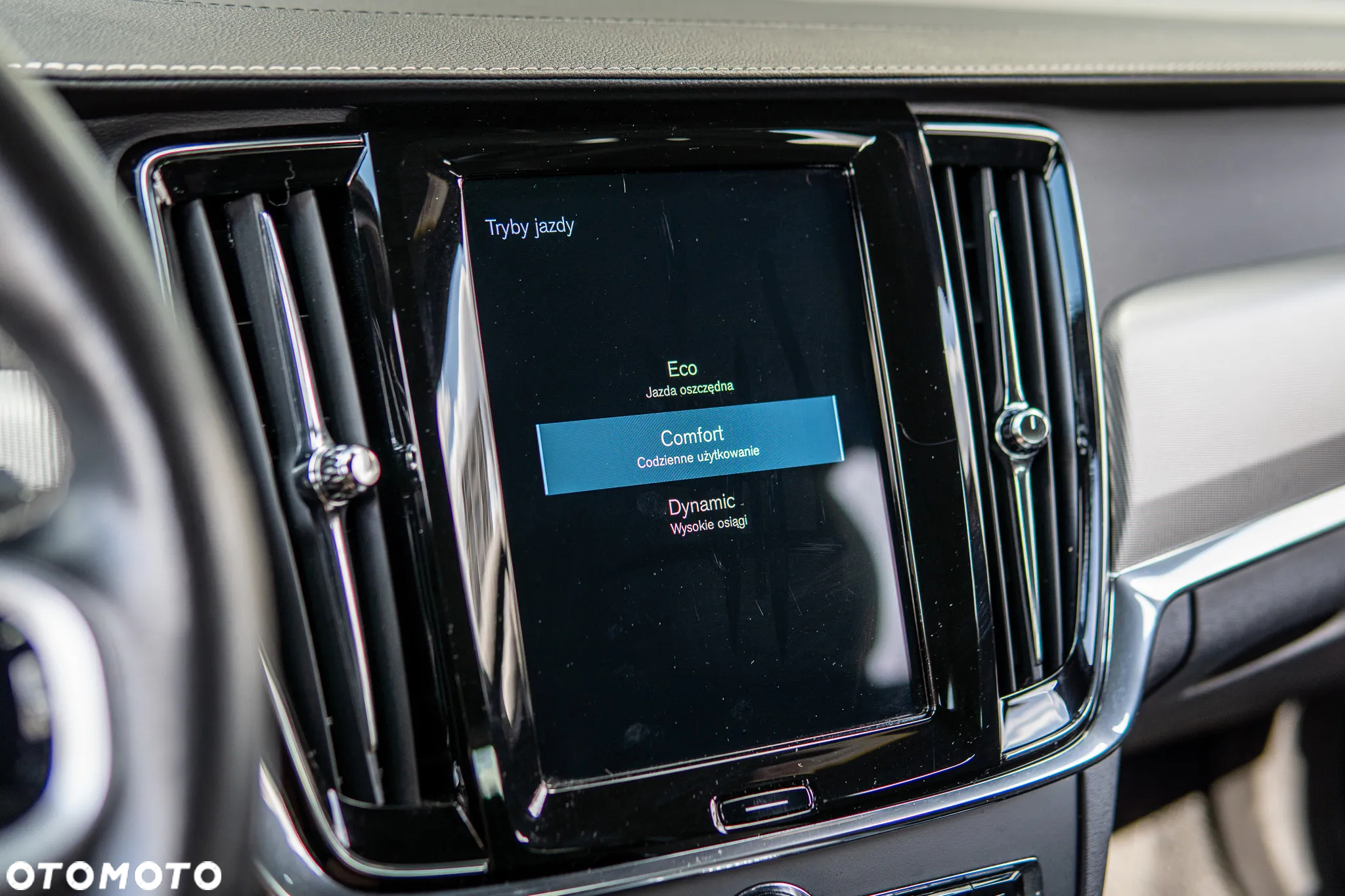 Volvo V90 B4 D AWD Geartronic RDesign - 26